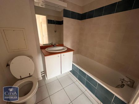 Location Appartement 2 pièces 30m² AGEN 47000 - Photo 3