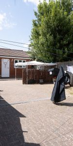 Berkeley Avenue, Hounslow - Photo 4