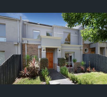 17 Mulsanne Lane, Bentleigh East, Vic 3165 - Photo 5