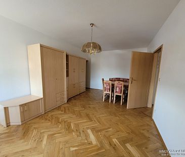 Teilmöblierte 2-Zi.-Singlewohnung mit EINBAUKÜCHE und PERSONENAUFZUG zu vermieten! - Photo 1