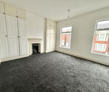 Kingsway, Stoke, Coventry - - Photo 3