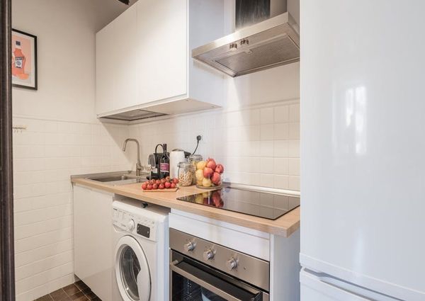 Via del Mattonato, Rome, Lazio 00153