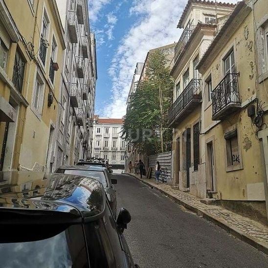 São Vicente, Lisbon - Photo 1