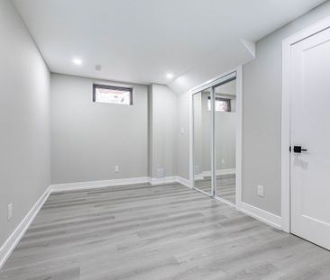 For Lease - 7 Fascination Street Unit# 2, Brampton, Ontario - Photo 4