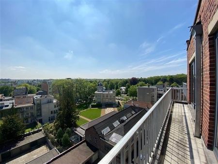 Tout savoir sur cet appartement à Ixelles, à Ixelles - Photo 4