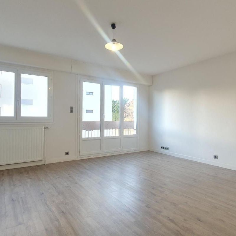 Location Appartement 3 pièces 68m² ROANNE 42300 - Photo 1