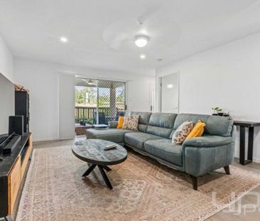 End of Street Living, Close to Parks - Photo 3