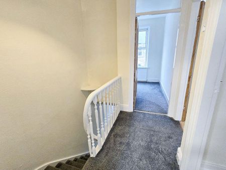 2 bed upper flat to rent in NE46 - Photo 2