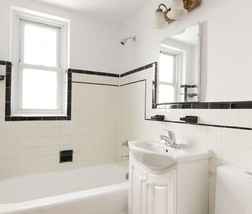 10 Rosemount Avenue - Photo 4