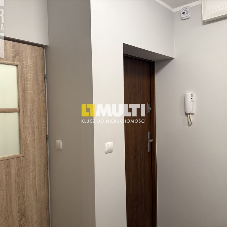 Stare Miasto ustawna kawalerka 44 m2 ,piwnica ! - Фото 1