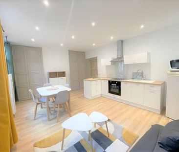 Location Appartement 2 pièces 45m² - Photo 4