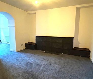 3 bedroom end of terrace house to rent - Photo 6