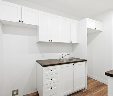For Lease - 322 Frontenac Street Unit# D, Vanier and Kingsview Park... - Photo 5