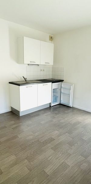 Location Appartement 1 pièce 25m² AMIENS 80000 - Photo 1