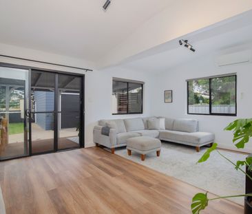 29 Roe Street, Mayfield NSW 2304 - House For Rent | Domain - Photo 2