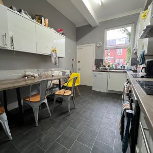 1 bedroom detached house to rent - Photo 2