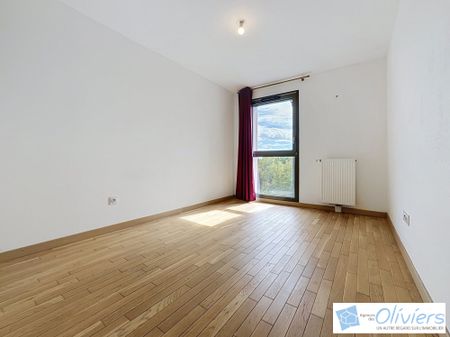 APPARTEMENT T4 GUYANCOURT - 85.30m² - Photo 3