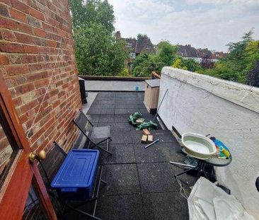 Exeter Road, London, NW2 - Photo 5