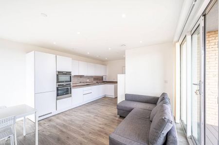 2 bedroom flat to rent - Photo 3