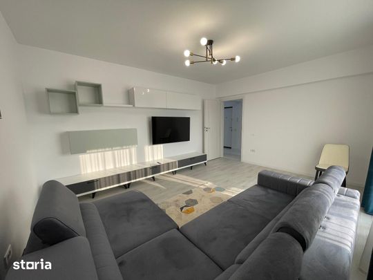 AP. 2 CAMERE- APARATORI,PARCARE INCLUSA, MASINA DE SPALAT VASE, METROU - Photo 1