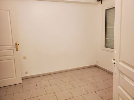 Location Appartement 2 pièces 37m² - Photo 5