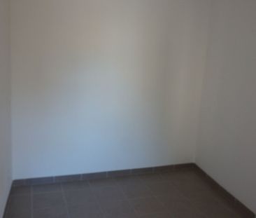 Appartement 2 pièces 28m2 MARSEILLE 6EME 545 euros - Photo 6