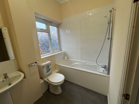 Priory Road, Southampton - Photo 1