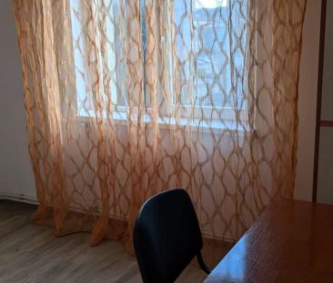 Apartament de inchiriat, 4 camere, decomandat, 72 mp, Gara, Mc Dona... - Photo 3