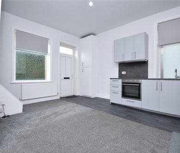 2, Clough Street, Morley, Leeds, West Yorkshire, LS27 8QZ - Photo 3