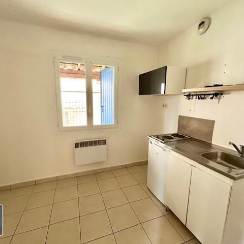 Location Appartement 1 pièce 16m² AIX EN PROVENCE 90ème - Photo 1