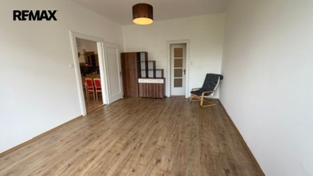 Pronájem bytu 2+kk v osobním vlastnictví 72 m², Praha 4 - Nusle - Photo 3