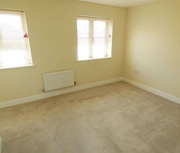 Horseshoe Crescent, Wellesbourne, CV35 - Photo 6