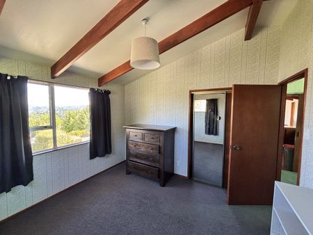 Comfortable and Cosy on Calvert - Photo 3