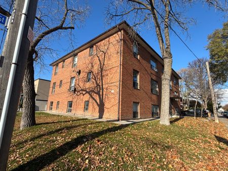 For Lease - 268 Birmingham Street Unit# 4, Toronto, Ontario - Photo 3