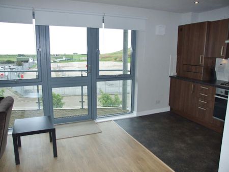 2 bedroom flat to rent - Photo 5