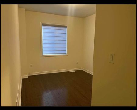 For Lease - 55 Cobriza Crescent Unit# Upper, Brampton, Ontario - Photo 3