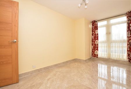 Flaxman Road, London, SE5 - Photo 4