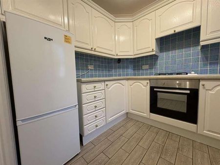 Melrose Avenue, Penylan, CF23 - Photo 5