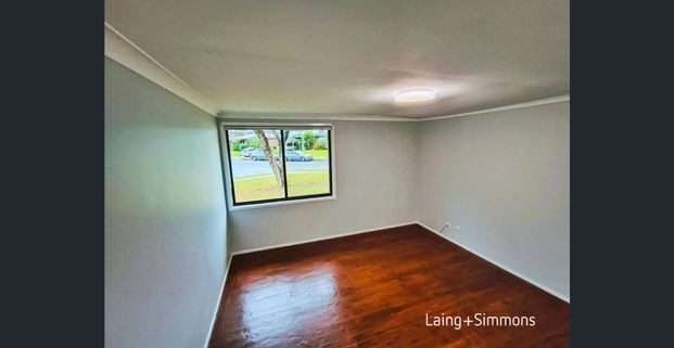 Well-presented three-bedroom home in a convenient location - Photo 1