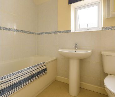 5 bedroom terraced house to rent - Photo 3