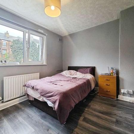 Essex Road, Sheffield, S2 - Photo 3