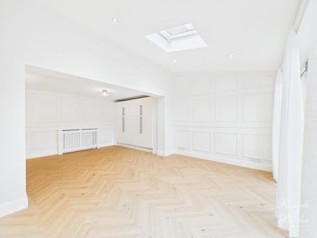 4 bedroom detached house to rent - Photo 2