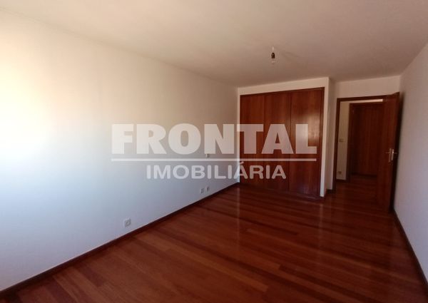 Apartamento T3 em Porto