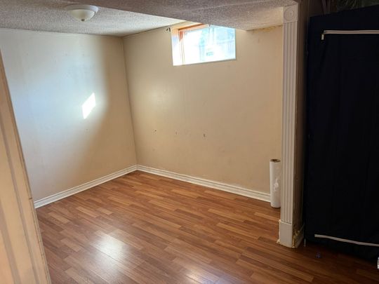 For Lease - 1380 Sarcee Street, Oshawa, Ontario - Photo 1