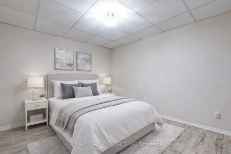 16 Foxglove Court #Bsmt - Photo 4