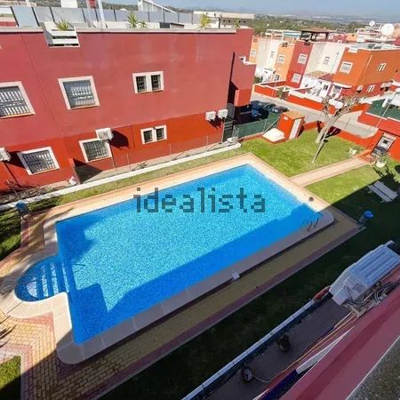 Alquiler de piso en Calle Lago de Sanabria - Photo 1