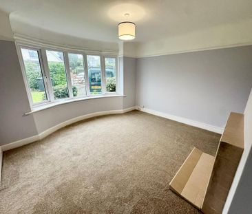 2 bedroom detached bungalow to rent - Photo 2