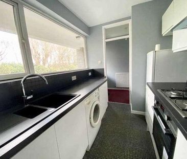 Link Way, Denham Green, UB9 - Photo 4