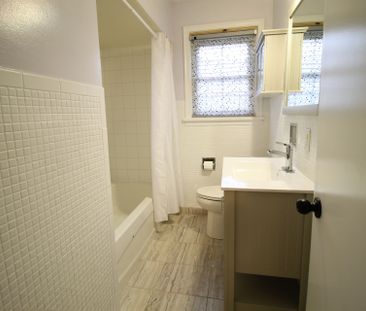 For Lease - 68 Elizabeth Crescent, Belleville, Ontario - Photo 6