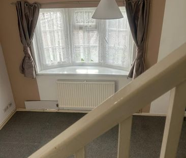 1 Bed Maisonette, Trevino Drive, LE4 - Photo 2